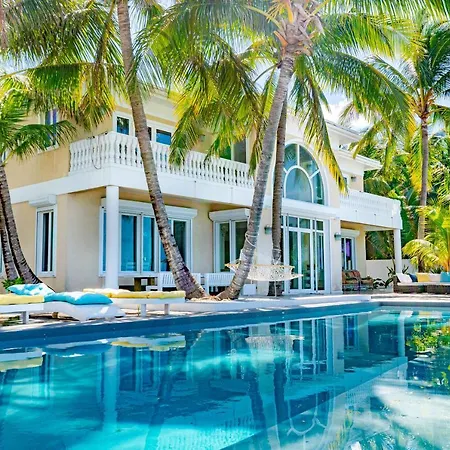 Seaview Oceanfront Villa - With Private Pool